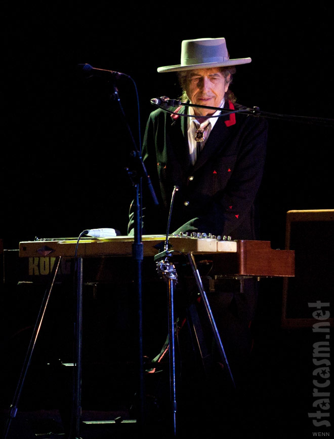 BobDylan2011-04-26BluesfestByronBayAustralia (2).jpg